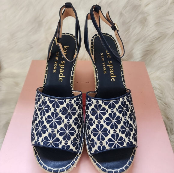 Kate Spade Wedge - Picture 2 of 4